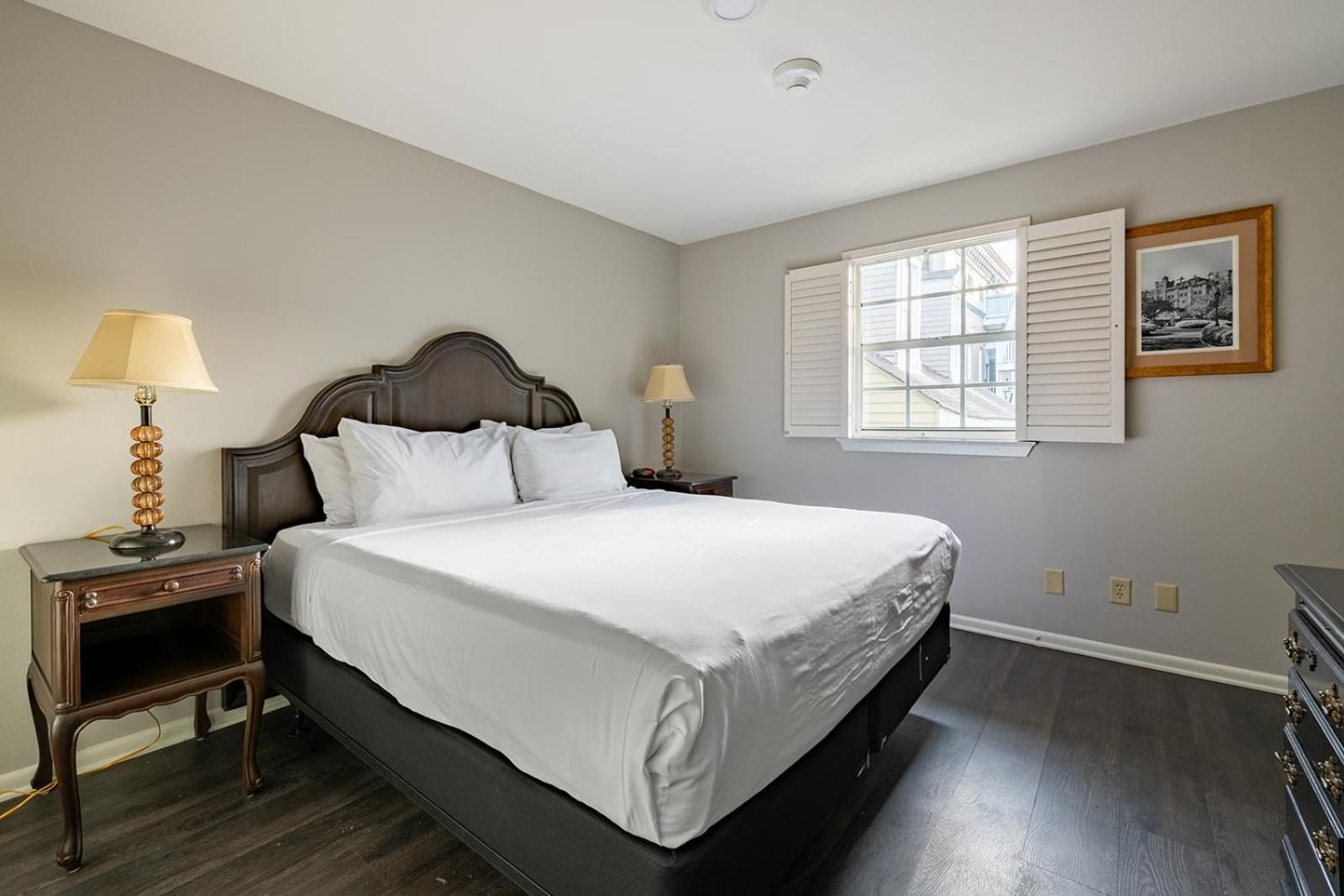 French Quarter Suites Hotel Nowy Orlean Zewnętrze zdjęcie